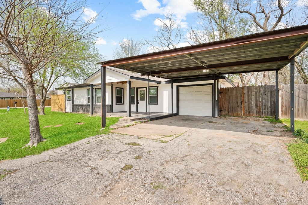 2222 Peppermill Road - Photo 1