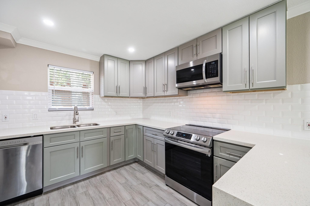 2222 Peppermill Road - Photo 9