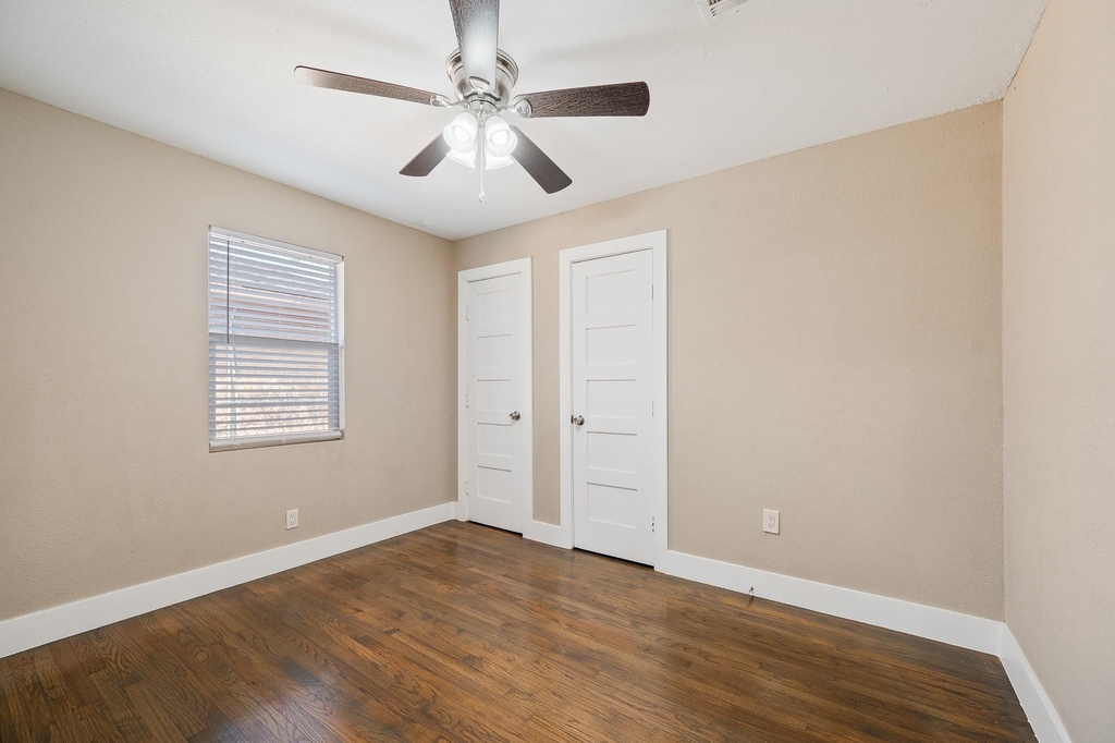 2222 Peppermill Road - Photo 20