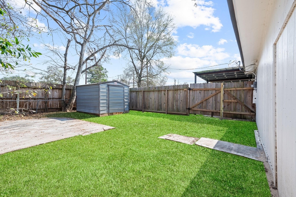 2222 Peppermill Road - Photo 36