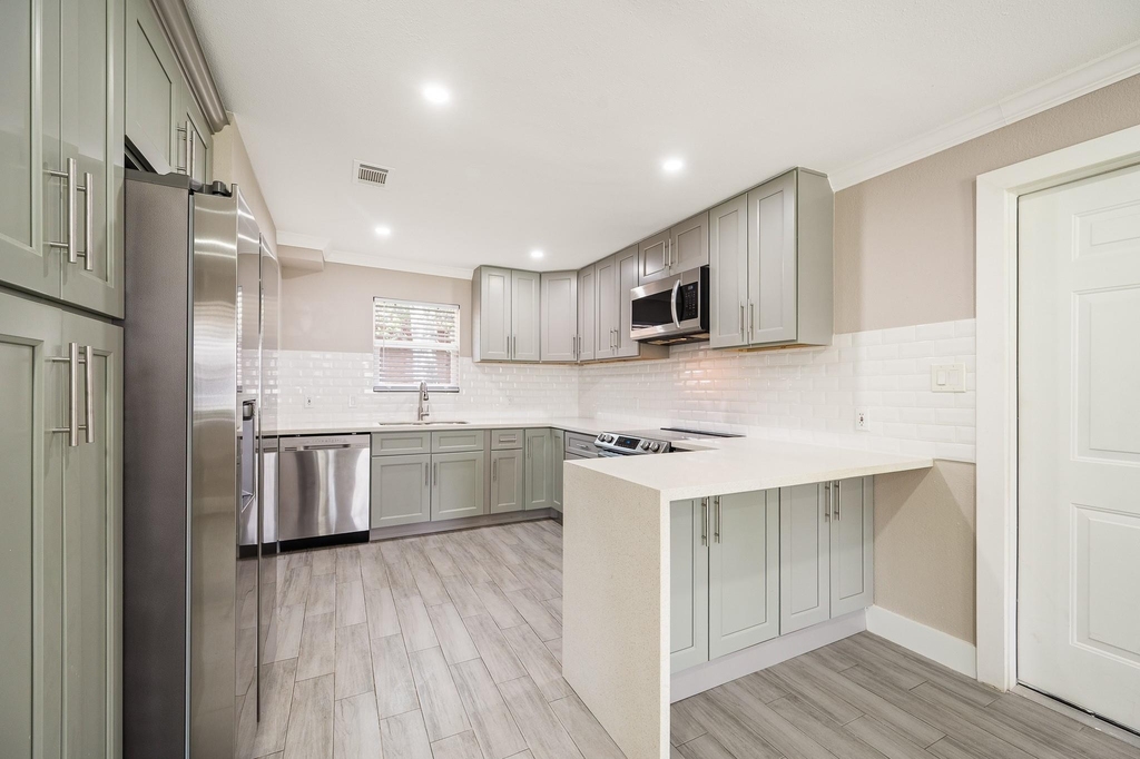 2222 Peppermill Road - Photo 7