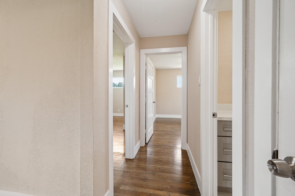 2222 Peppermill Road - Photo 23