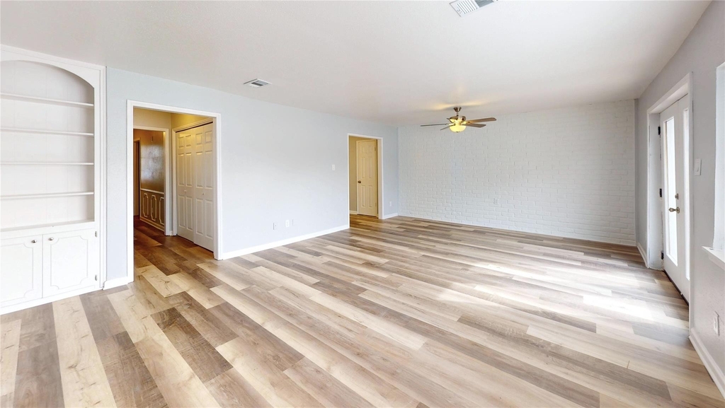 14147 Misty Meadow Lane - Photo 4