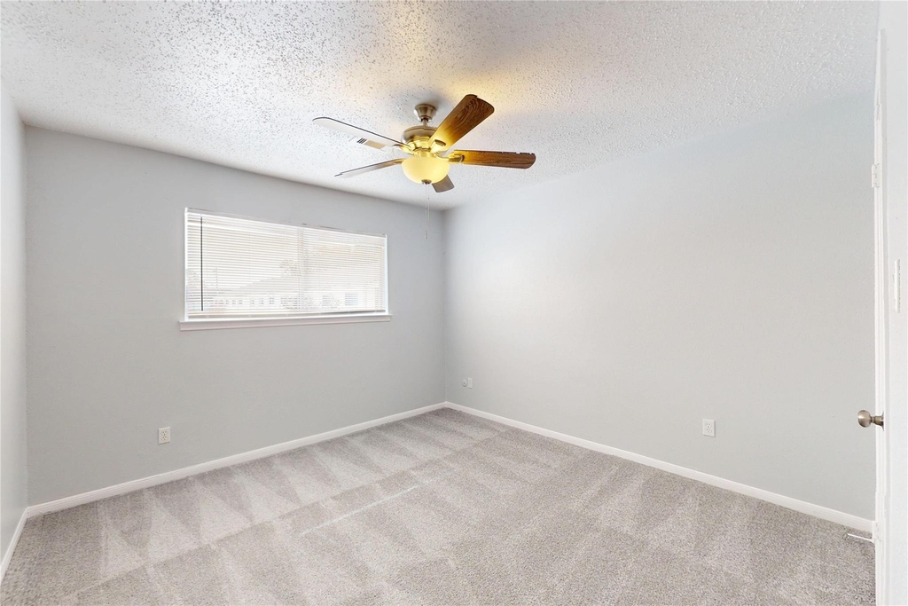 14147 Misty Meadow Lane - Photo 28