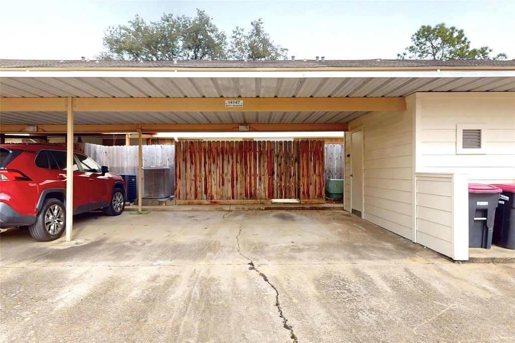 14147 Misty Meadow Lane - Photo 34