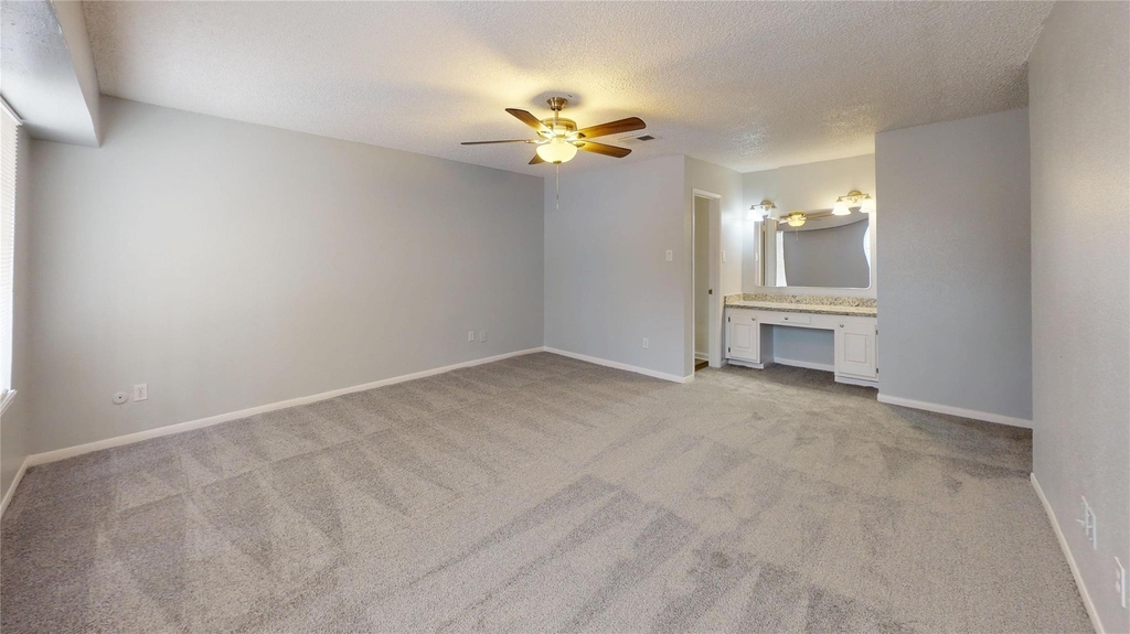 14147 Misty Meadow Lane - Photo 17