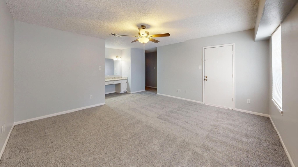 14147 Misty Meadow Lane - Photo 19