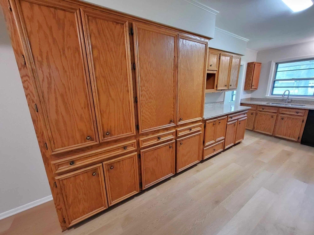 706 Maple St - Photo 13