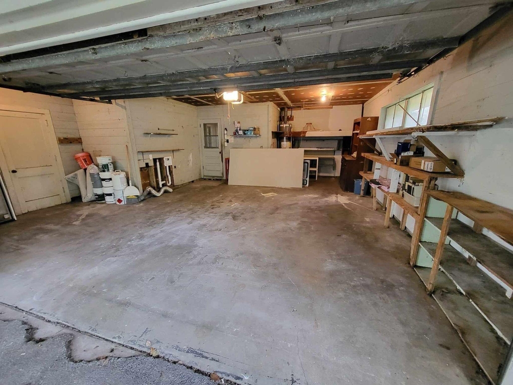 706 Maple St - Photo 40