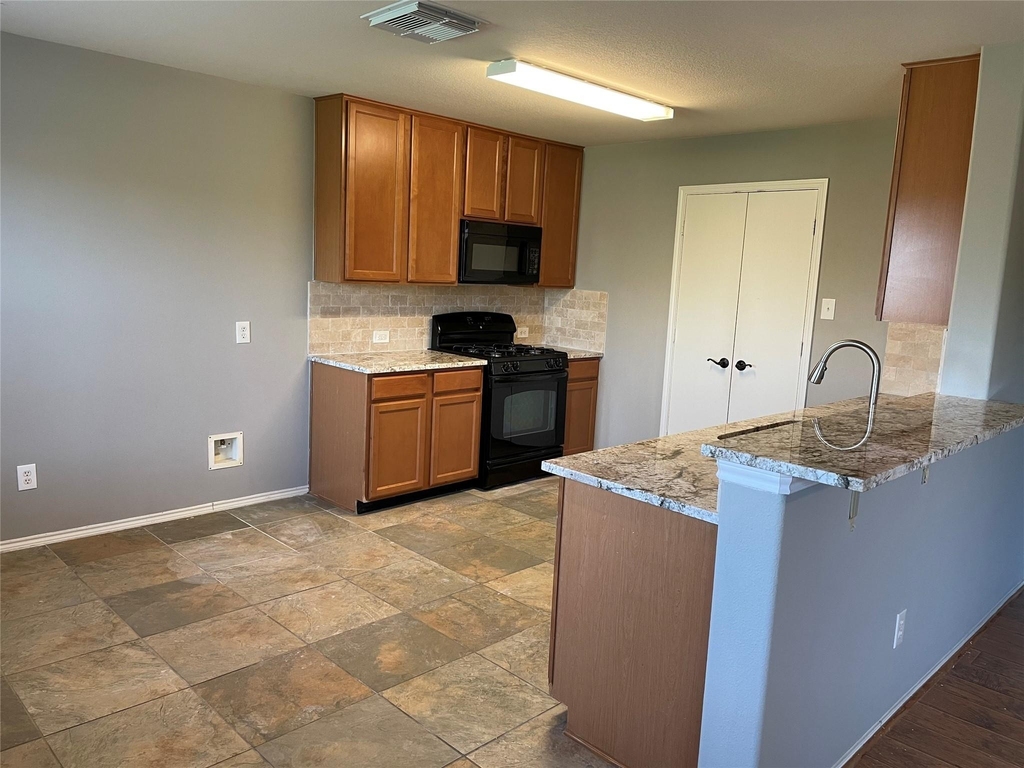 9331 Norwood Trails Drive - Photo 8
