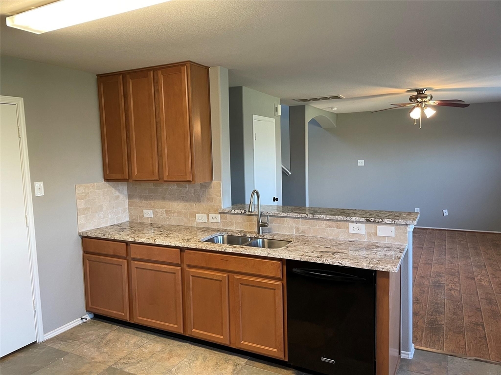 9331 Norwood Trails Drive - Photo 9
