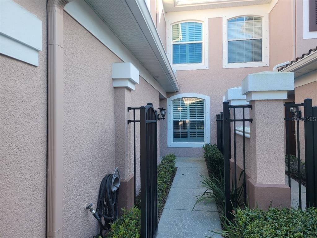 820 Lantern Way - Photo 4