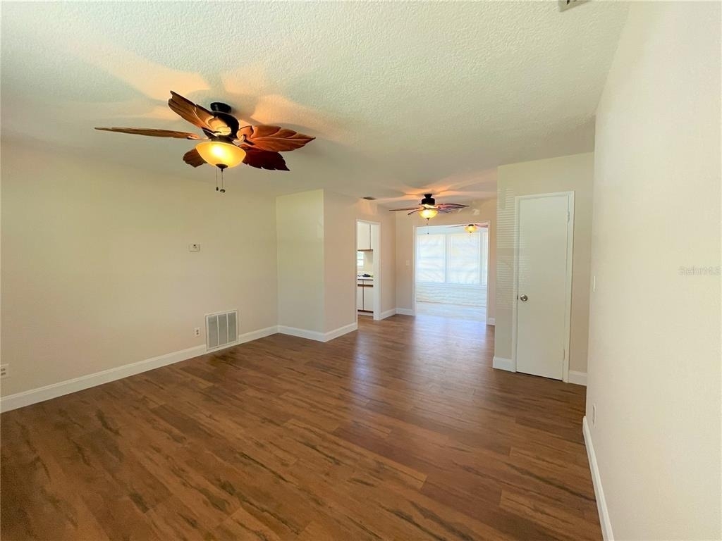 9 Jeff Road - Photo 7