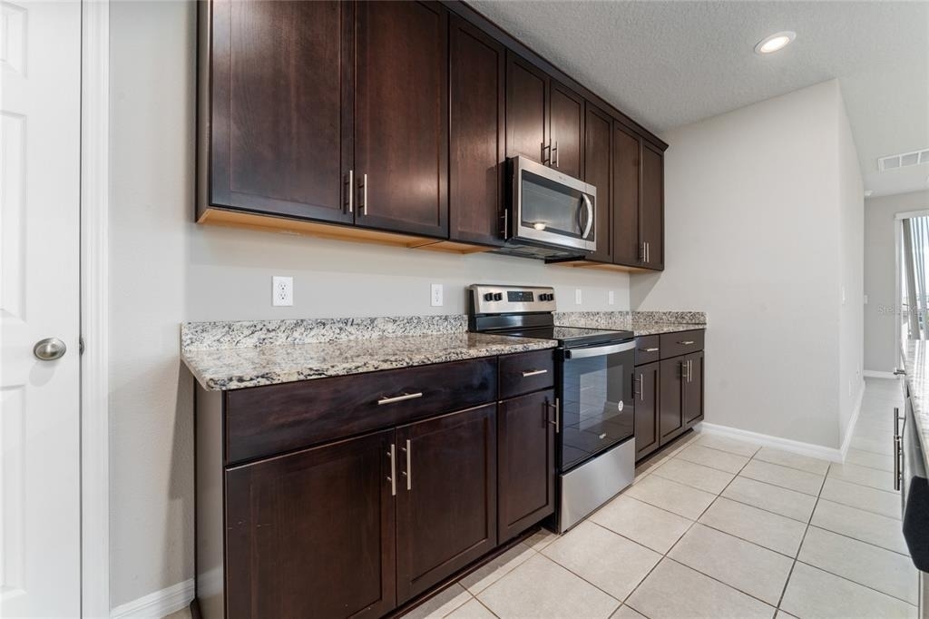 3085 Bella Vista Drive - Photo 5