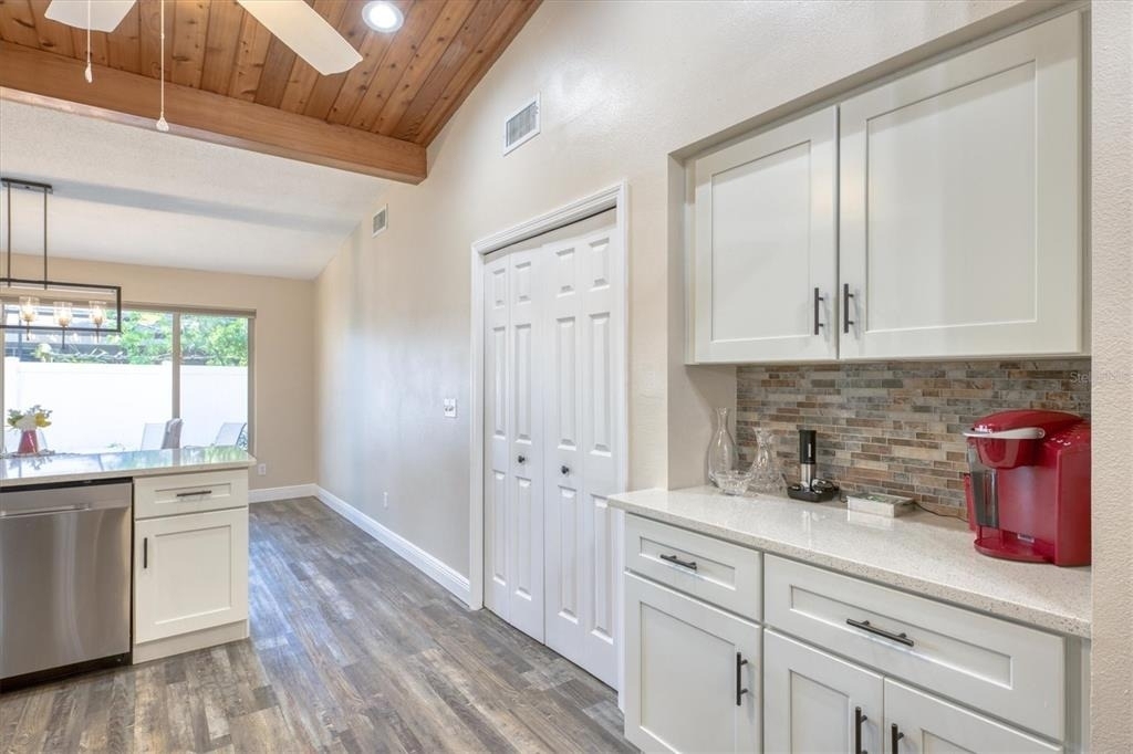 13964 106th Avenue - Photo 8