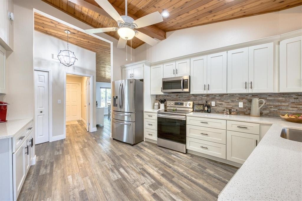 13964 106th Avenue - Photo 11