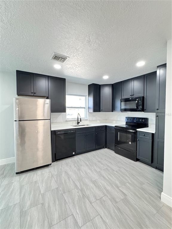 607 Alabama Avenue - Photo 2