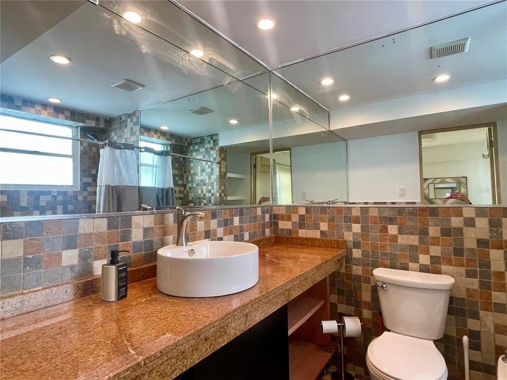 Luciano 1124 Ashford Avenue - Photo 21