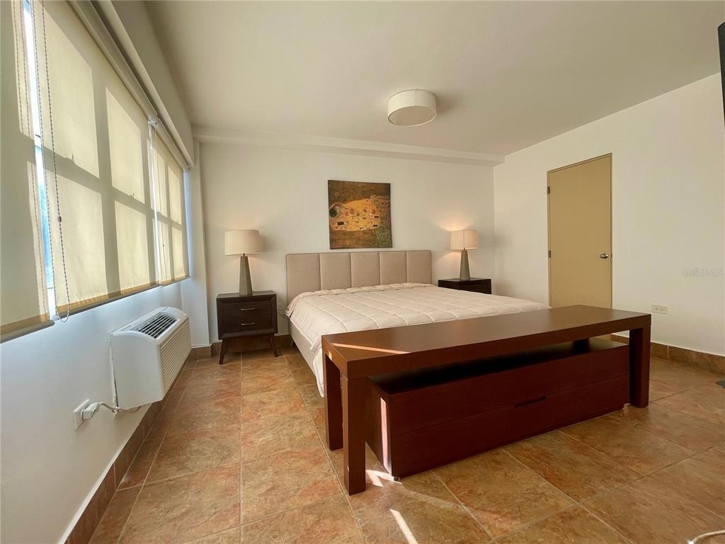 Luciano 1124 Ashford Avenue - Photo 16