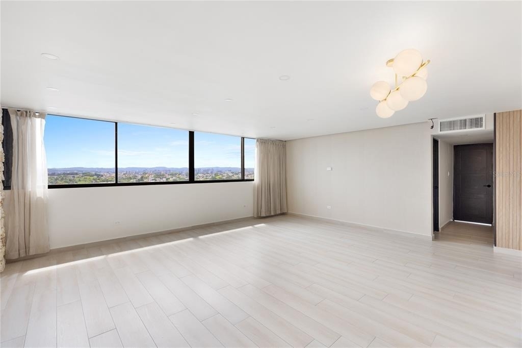 2306 Calle Laurel - Photo 1