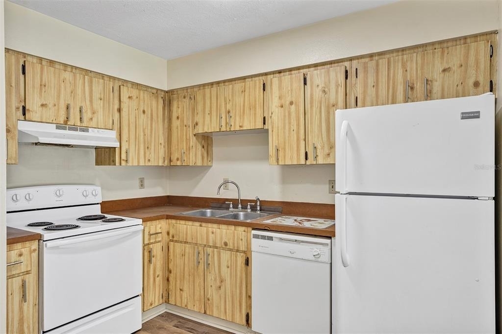 3800 Se 17th Ct - Photo 7