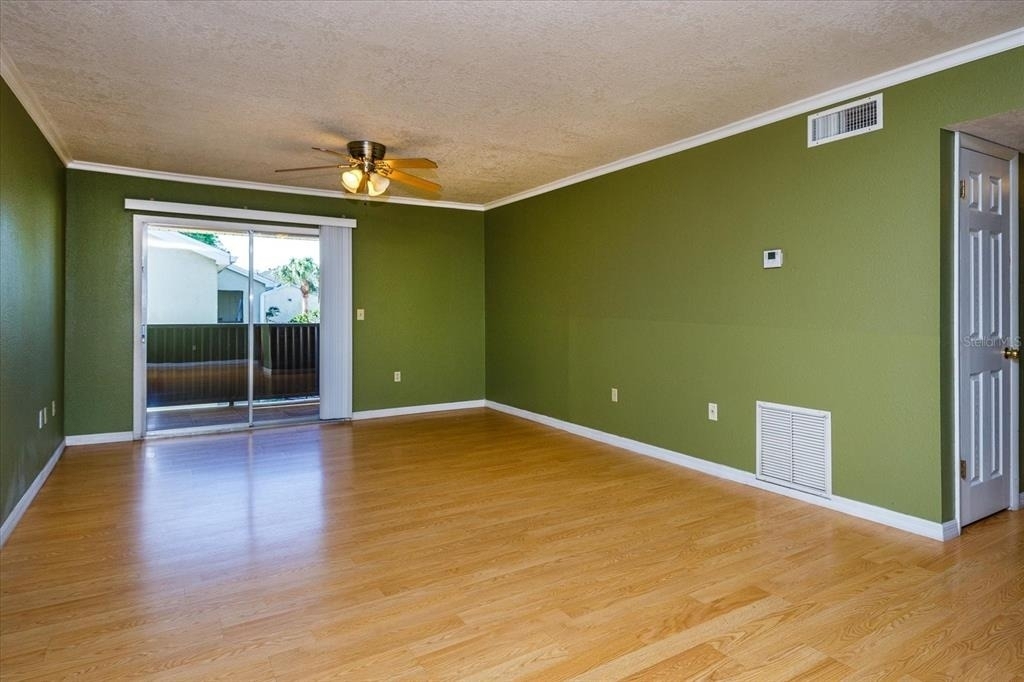 908 Lake Destiny Road - Photo 4