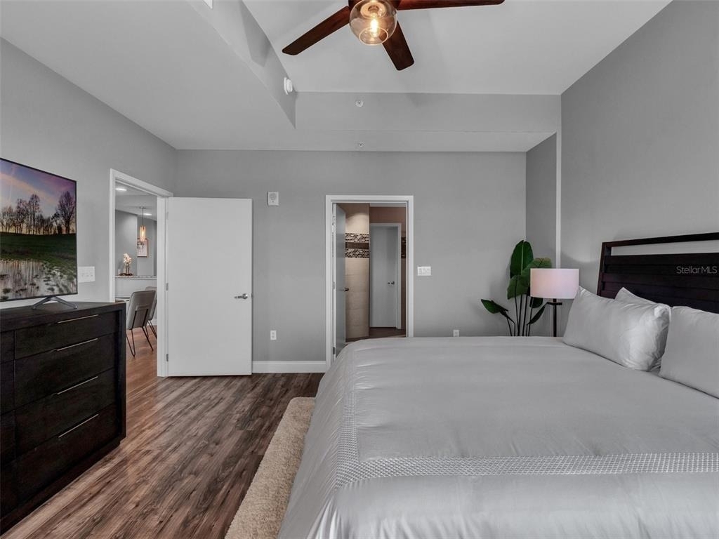 525 E Jackson Street - Photo 15