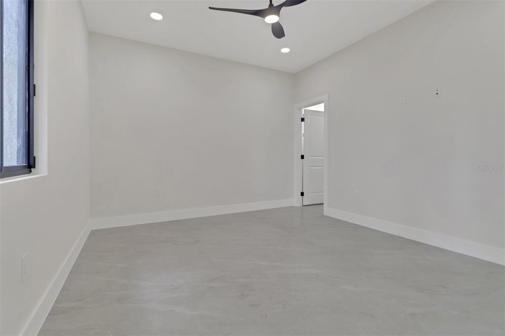 4503 15th Street Sw - Photo 11