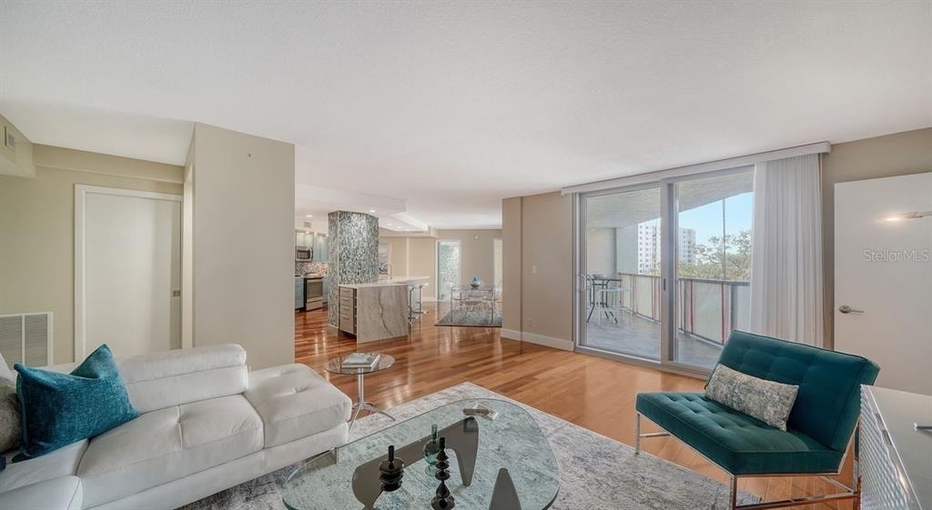 1111 N Gulfstream Avenue - Photo 2