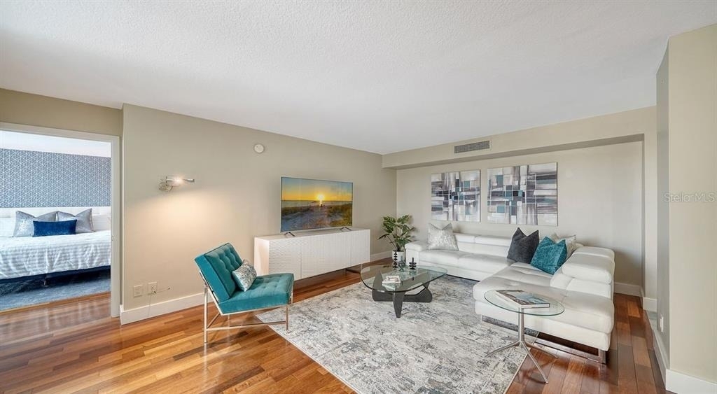 1111 N Gulfstream Avenue - Photo 1