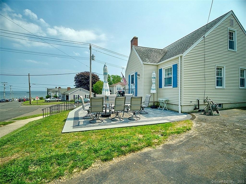 30 Seaview Avenue - Photo 1
