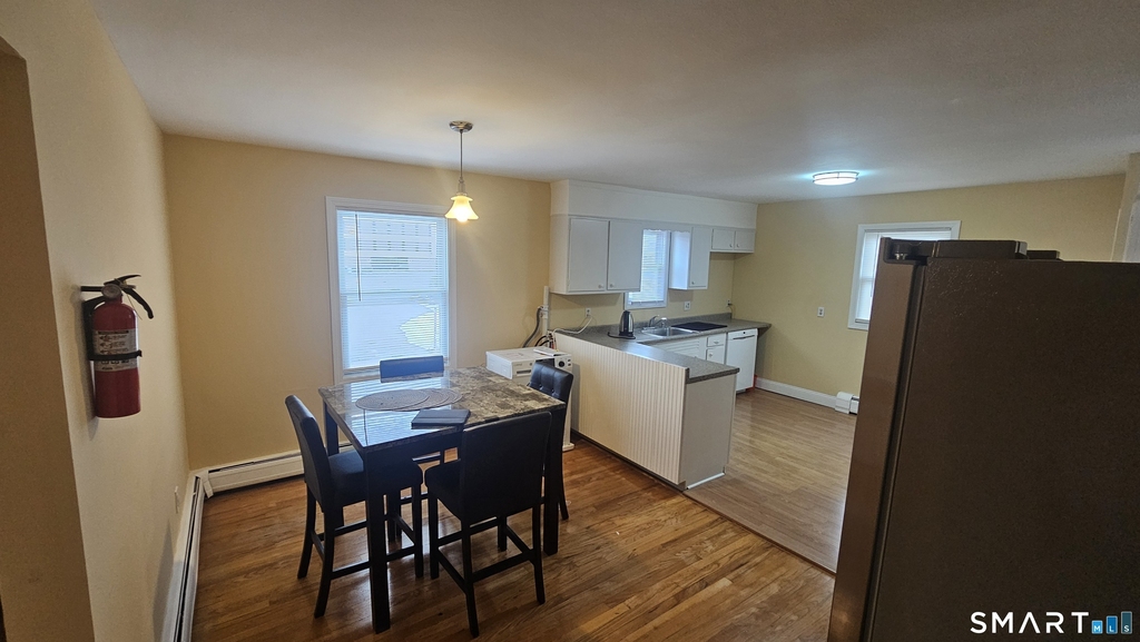 295 Bartlett Street - Photo 8