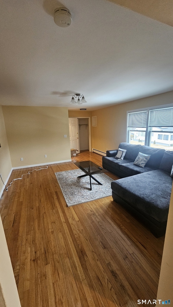 295 Bartlett Street - Photo 4