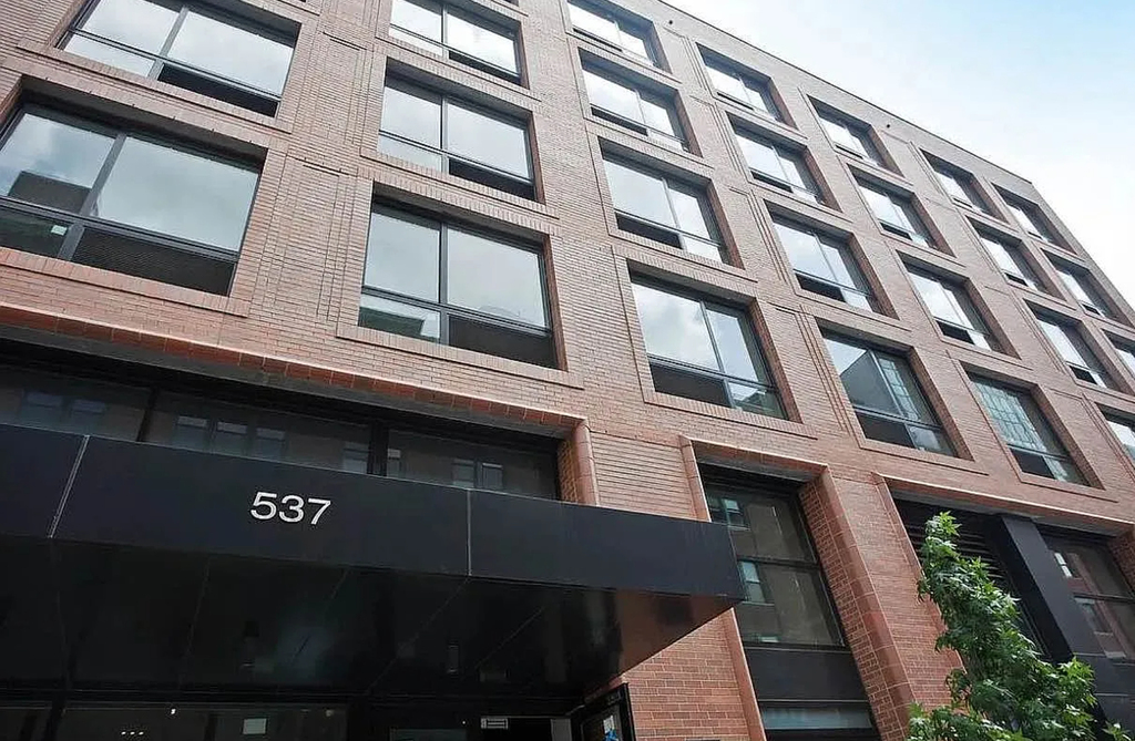 537 West 27th Street - Photo 5