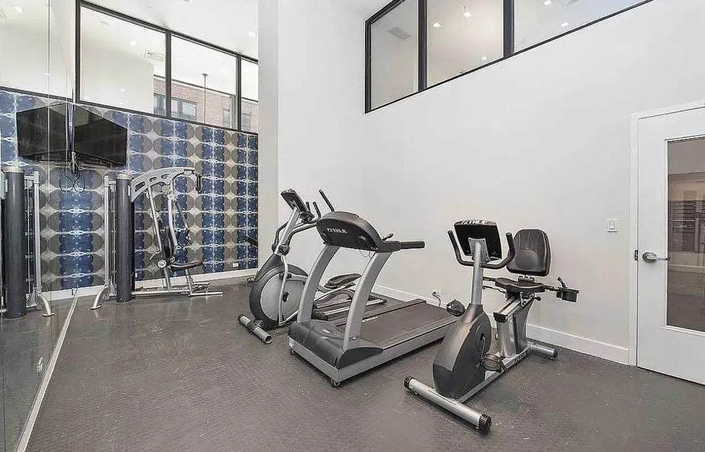 537 West 27th Street - Photo 6