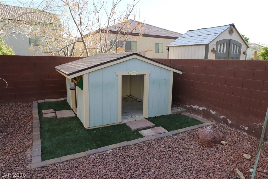 1417 Danielle Rebecca Avenue - Photo 42