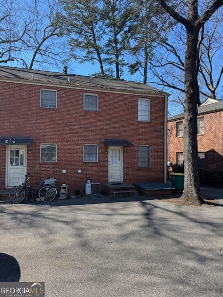 1449 Milledge Avenue - Photo 2