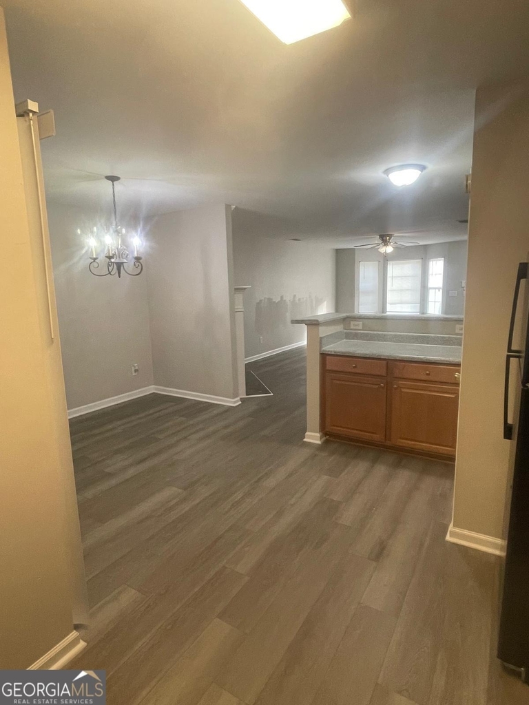 1736 Devon Drive Sw - Photo 3