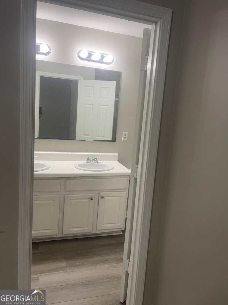 1736 Devon Drive Sw - Photo 21