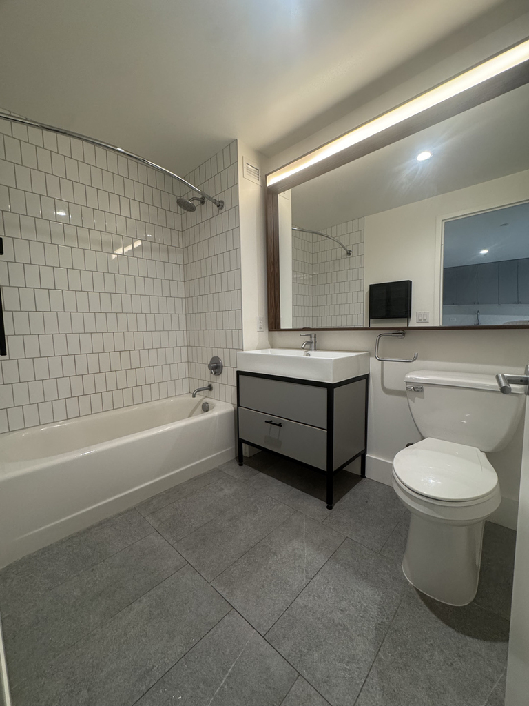 445 Gerard Avenue - Photo 1