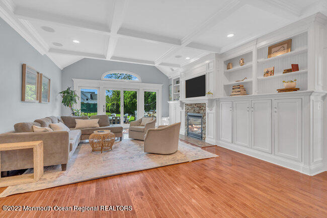 2107 3rd Avenue - Photo 13