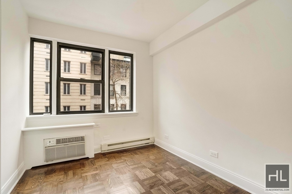Beekman Place - Photo 2