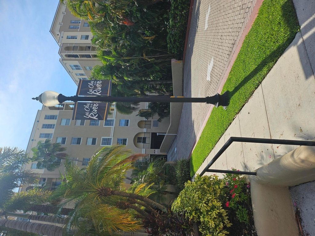 520 Se 5th Avenue - Photo 17