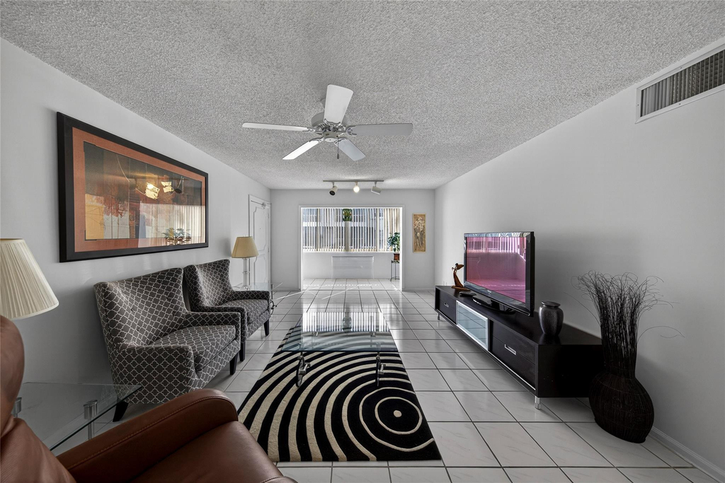 6253 Bay Club Drive - Photo 1
