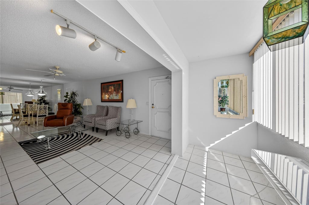 6253 Bay Club Drive - Photo 6