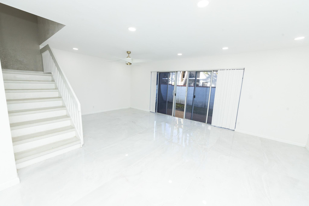 8939 Nw 23rd Street - Photo 6