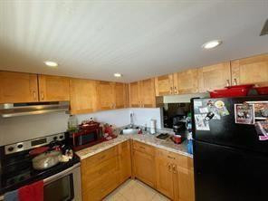 6000 Nw 64th Avenue - Photo 0