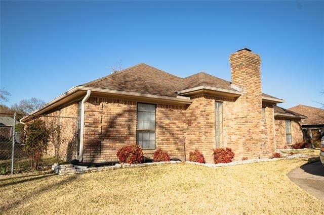 9029 Church Road - Photo 2