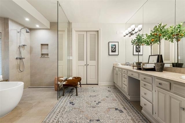3424 Gillespie - Photo 18