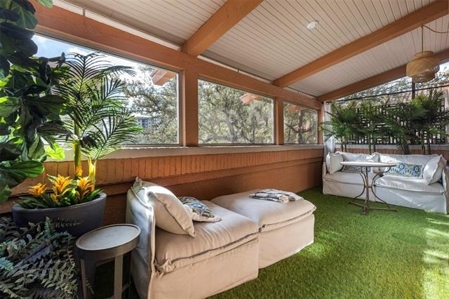 3424 Gillespie - Photo 17